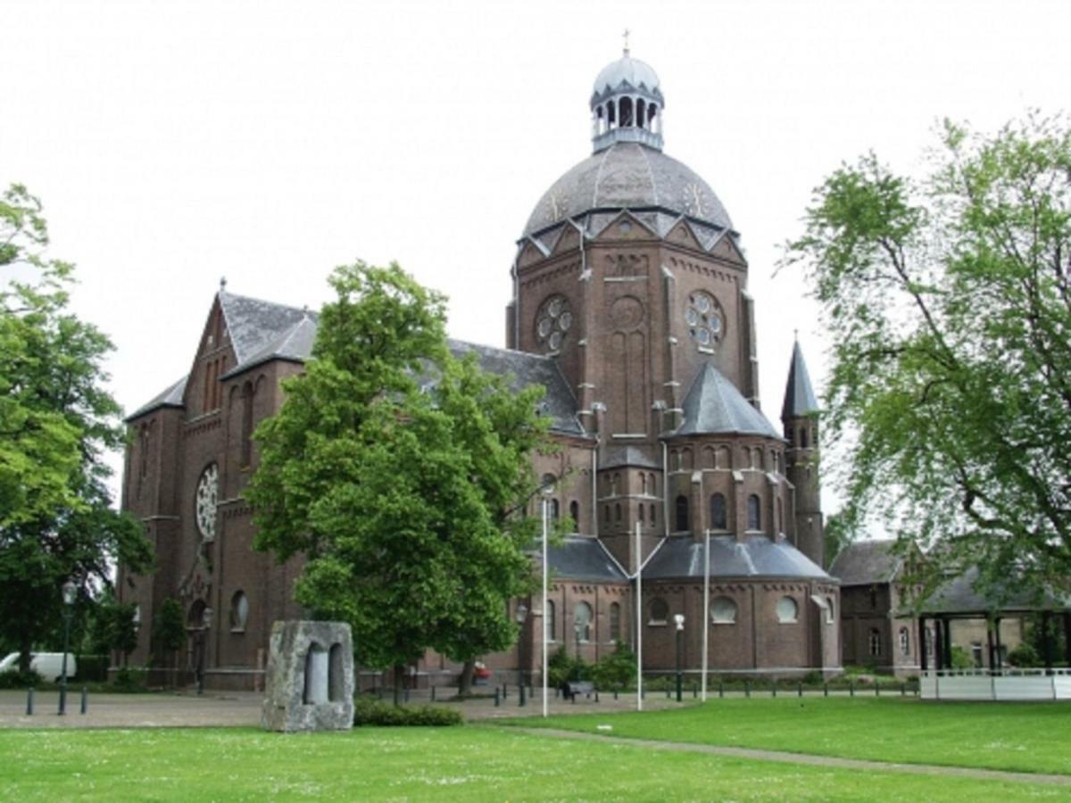 Bed&Breakfast Rammesdoenk Raamsdonk Exterior foto